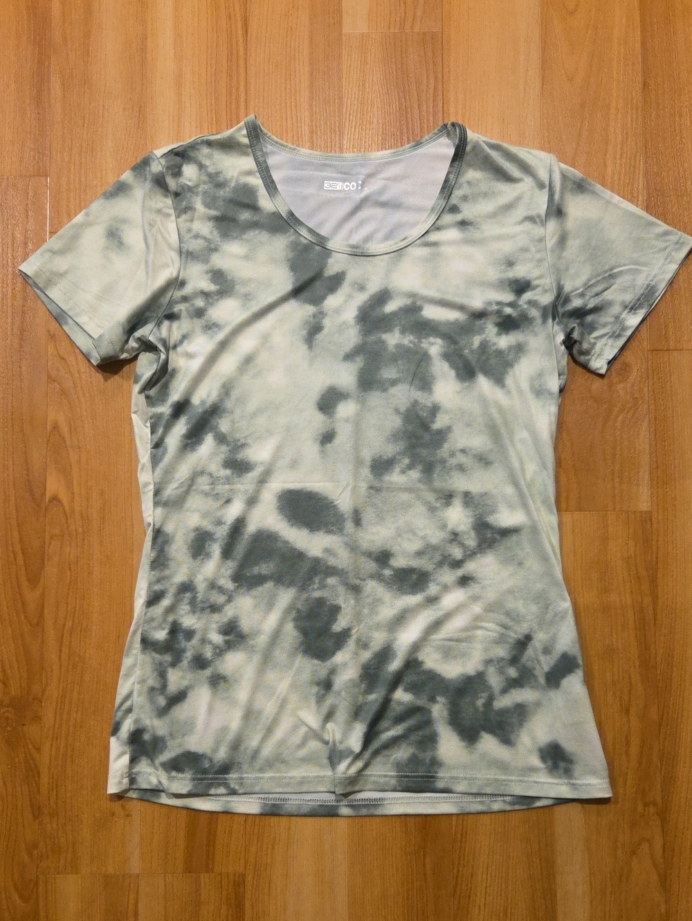 Women’s Tie-Dye Short Sleeve Tee - Green